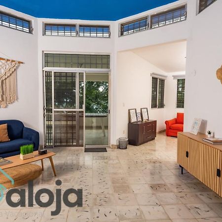 Villa Xtohil With Private Access To The Magic 7 Colors Lagoon 바칼라르 외부 사진