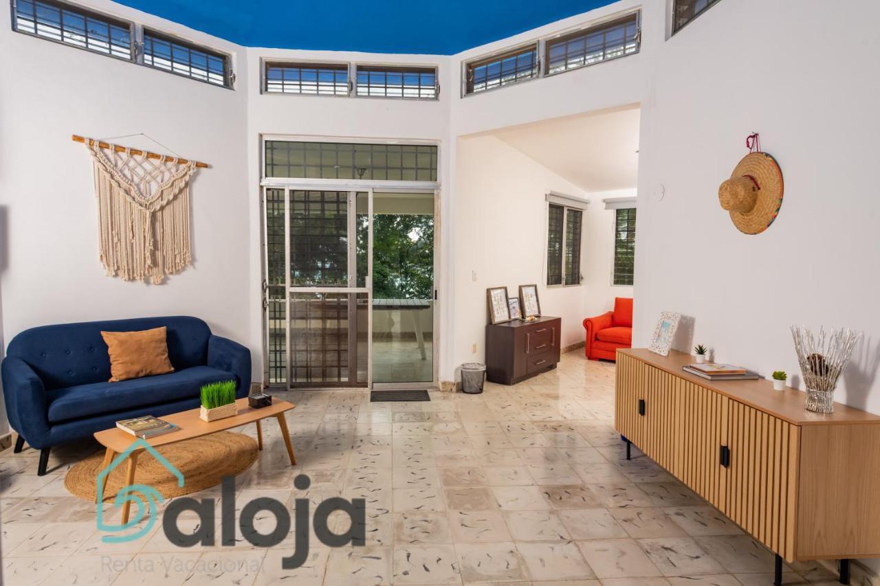 Villa Xtohil With Private Access To The Magic 7 Colors Lagoon 바칼라르 외부 사진