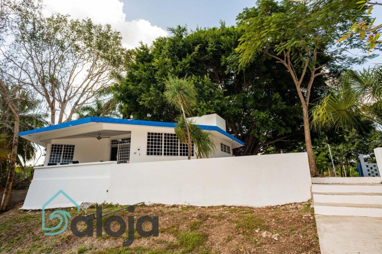 Villa Xtohil With Private Access To The Magic 7 Colors Lagoon 바칼라르 외부 사진