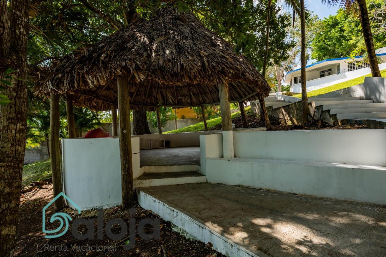 Villa Xtohil With Private Access To The Magic 7 Colors Lagoon 바칼라르 외부 사진