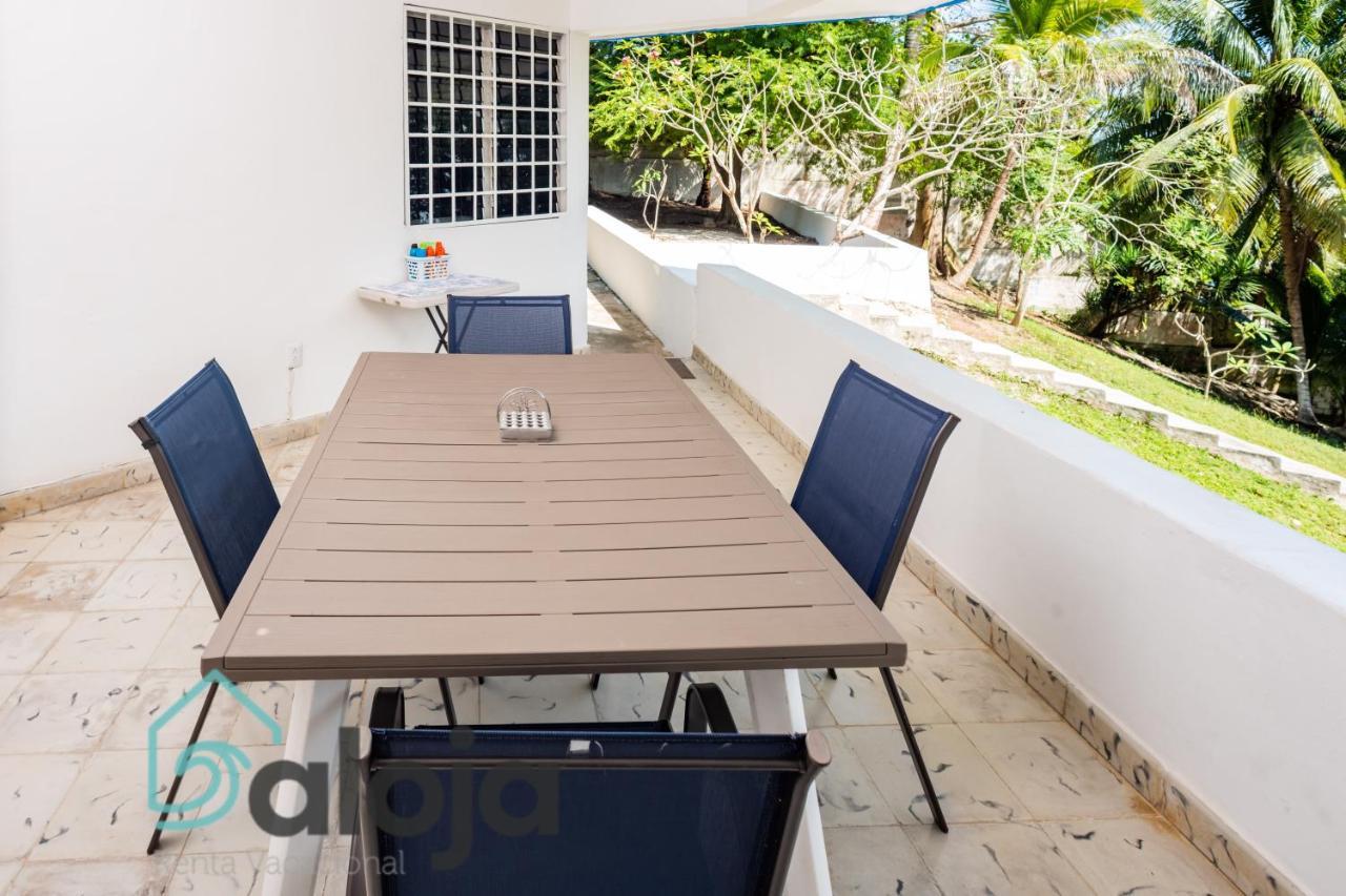 Villa Xtohil With Private Access To The Magic 7 Colors Lagoon 바칼라르 외부 사진
