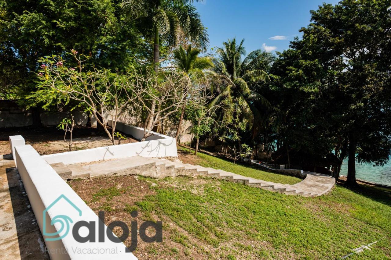 Villa Xtohil With Private Access To The Magic 7 Colors Lagoon 바칼라르 외부 사진