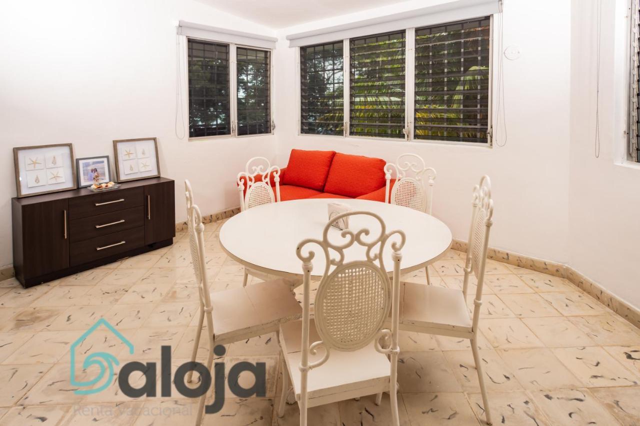 Villa Xtohil With Private Access To The Magic 7 Colors Lagoon 바칼라르 외부 사진